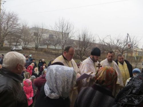 Двері Божого милосердя відкрили у Донецьку.(ФОТО) Двері Божого милосердя відкрили у Донецьку.(ФОТО)